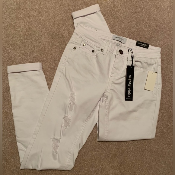 Jeans - Picture 2 of 4